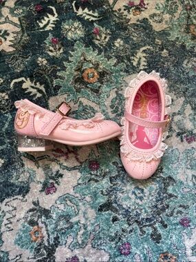 Wicked Girls Pink Mary Jane Dress Shoes with Lace and Lights